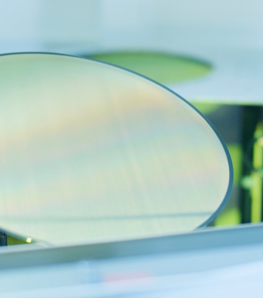 燕東微科改行動連續(xù)獲評“標(biāo)桿”等級